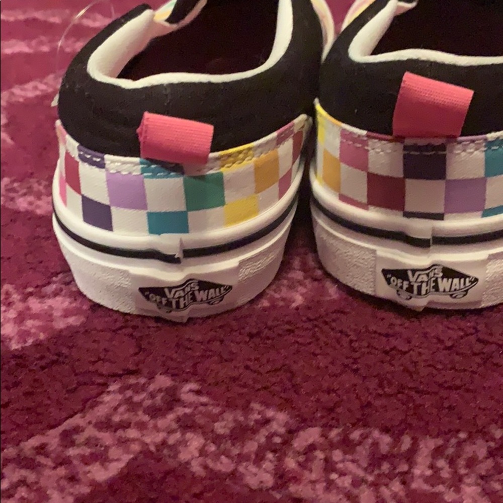 Rainbow colored Vans - Picture 3 of 6